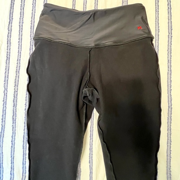 Ruby Ribbon Ruched Skirt Leggings Medium - Picture 6 of 11